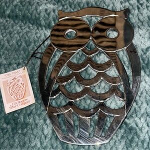 F. B. Rogers Silver Co Vintage Silver Plated Footed Owl Trivet USA